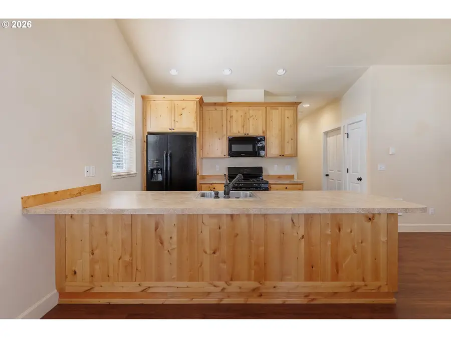 4350 SE Fleming St, Newport, OR 97366 - #3
