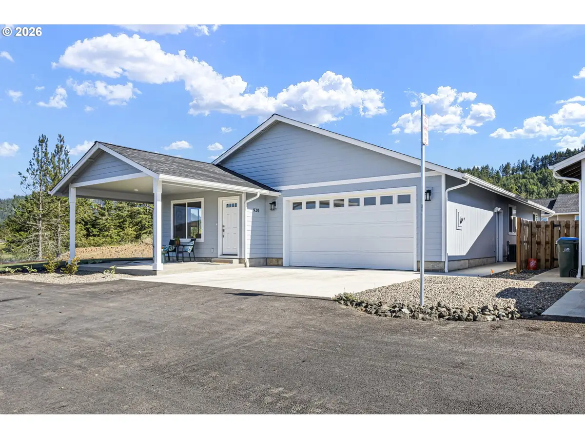 920 Fir Grove Ln, Sutherlin, OR 97479 - #1