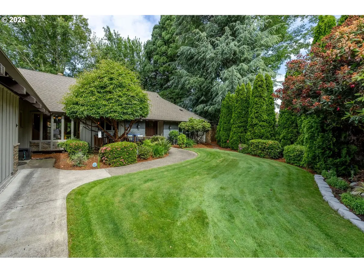 2798 Firwood Way, Eugene, OR 97401 - #1