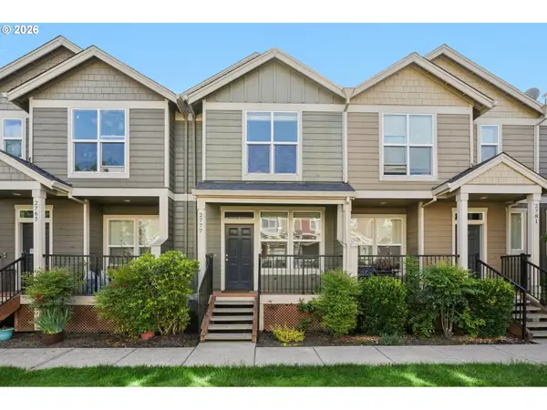 2777 SE Nicklaus Ct, Hillsboro, OR 97123