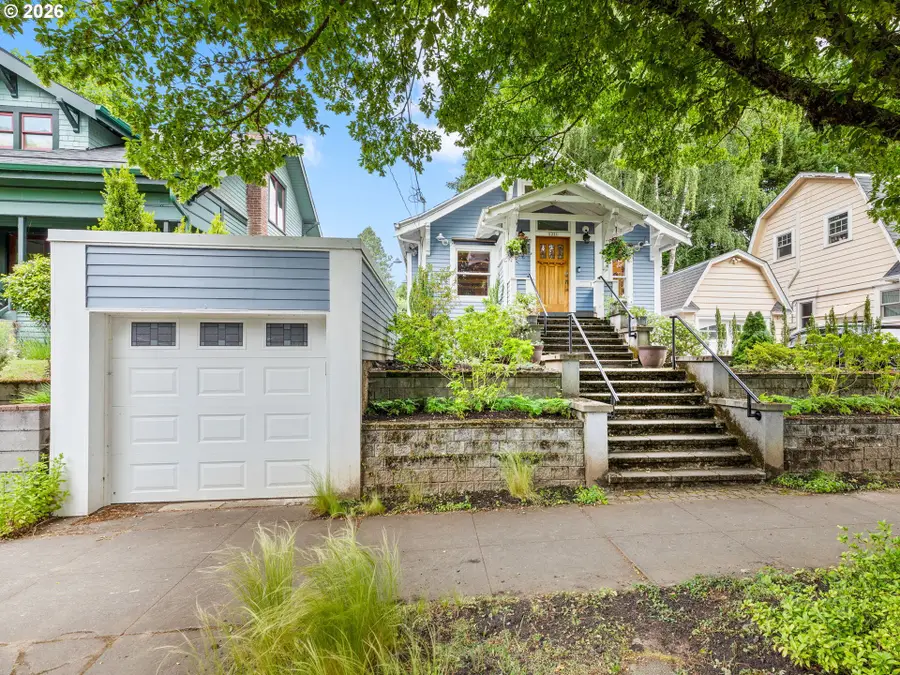1221 SE Rex St, Portland, OR 97202 - #3
