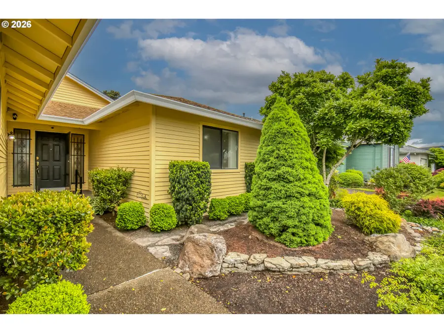 15646 NE Tillamook St, Portland, OR 97230 - #2