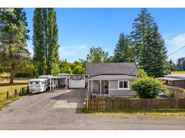 342 Main St, Onalaska, WA 98570