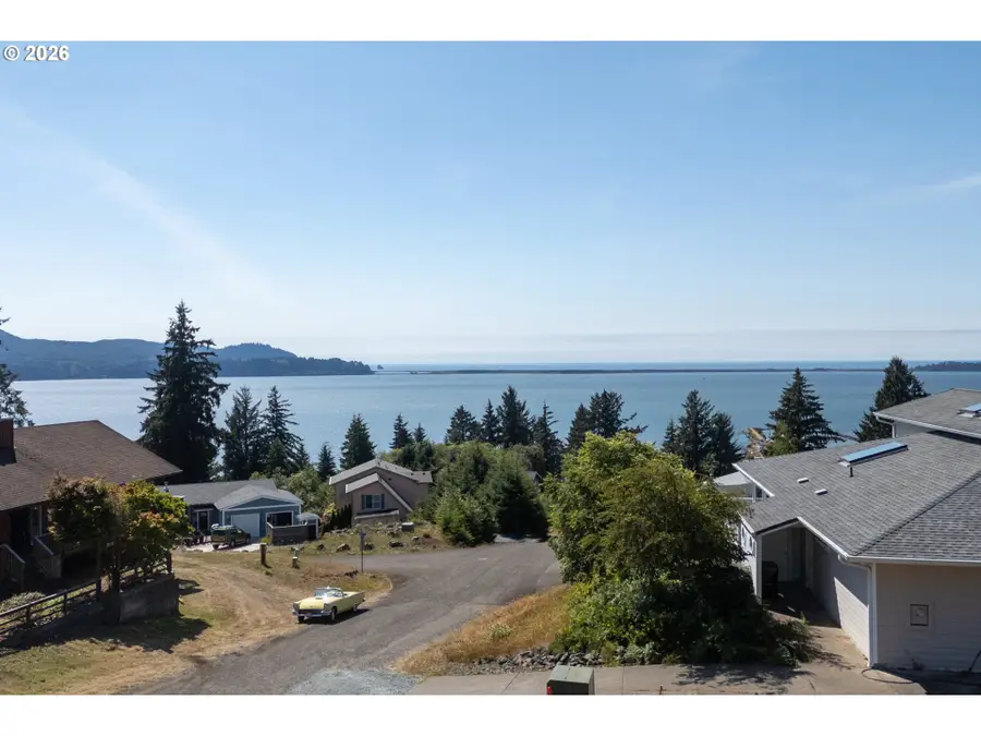 D St #900,901, Bay City, OR 97107 - #2