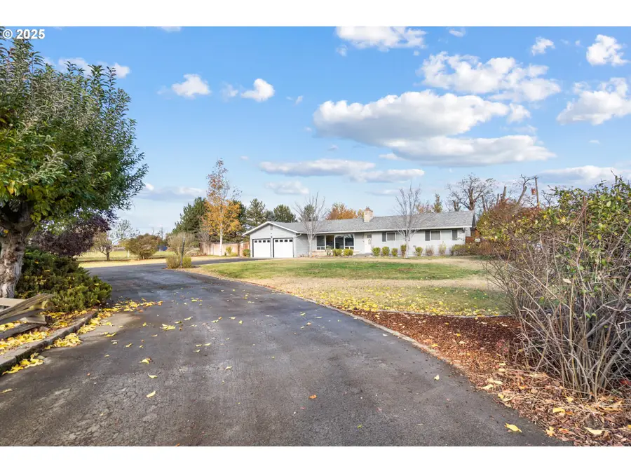 32537 Baxter Rd, Hermiston, OR 97838 - Image #2