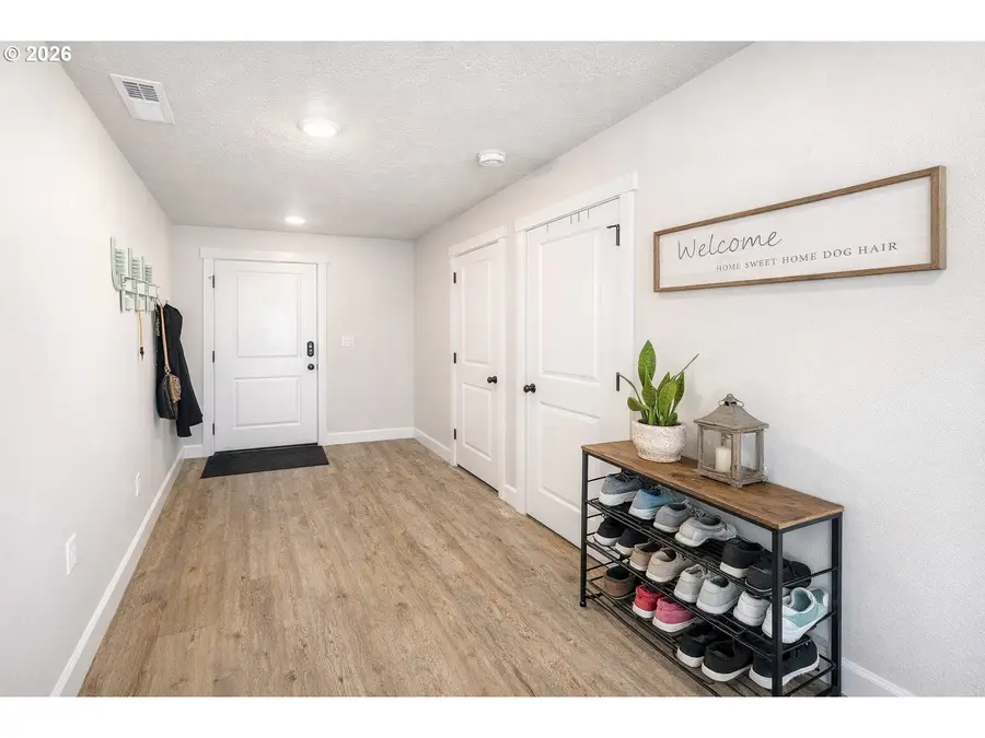 2278 NE 6th St, Hermiston, OR 97838 - #2