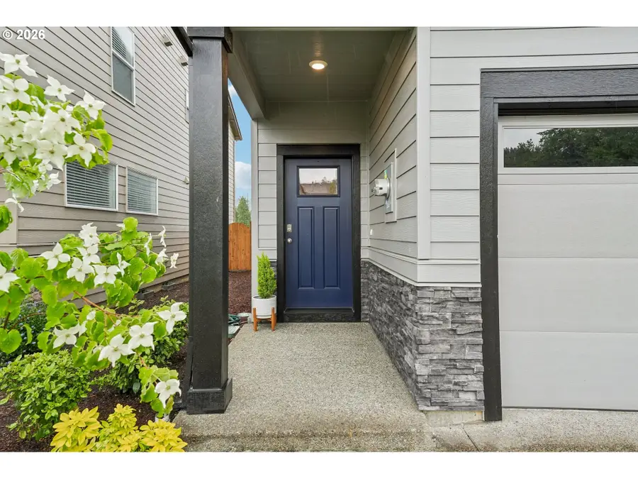 9336 SE Middleton St, Happy Valley, OR 97086 - #3