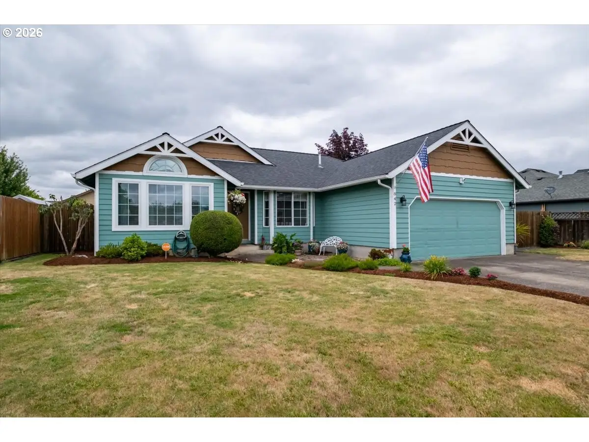 842 29th Ave, Sweet Home, OR 97386 - #1