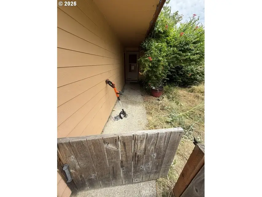 3323 B St, Forest Grove, OR 97116 - #3
