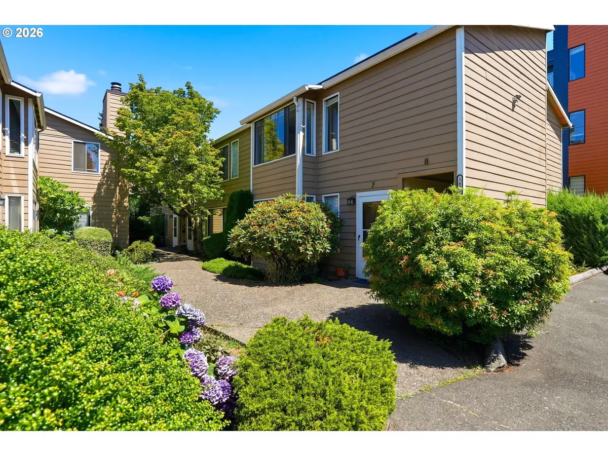 1625 SE Nehalem St #8, Portland, OR 97202 - #1