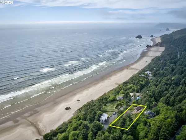 32064 Grand Ln, ArchCape, OR 97102
