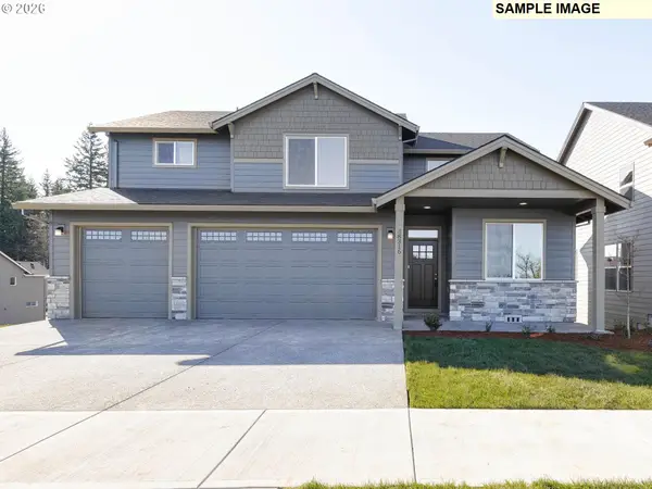 735 NE Saling Dr E #92, Estacada, OR 97023