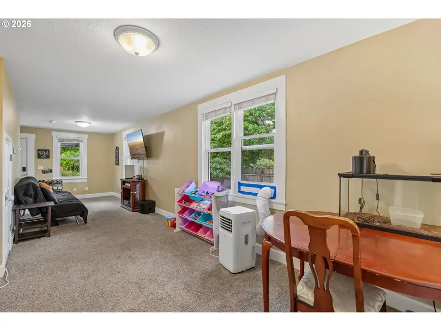 216 SE Township Rd, Canby, OR 97013 - #3
