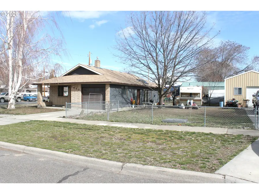 2690 9th St, Baker City, OR 97814 - #3