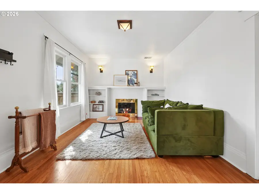 3323 SE 55th Ave, Portland, OR 97206 - #3