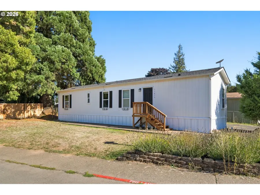 11615 Bunting Ln #NE, Aurora, OR 97002 - #2