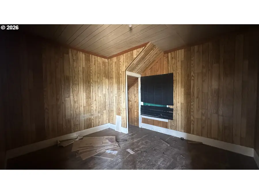 1010 C St, Fossil, OR 97830 - #2