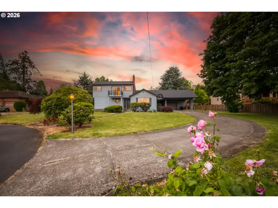 1302 Rosearden Dr, Forest Grove, OR 97116 - #3