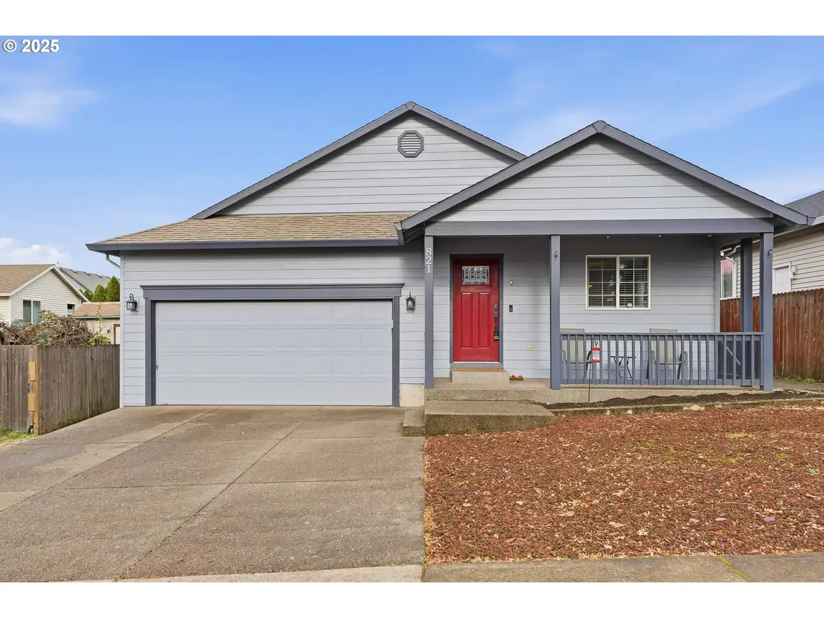 821 E Henry Rd, Newberg, OR 97132 - Image #1