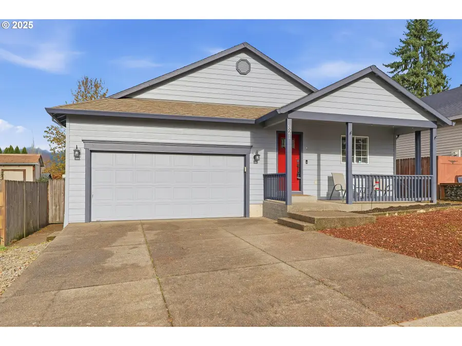 821 E Henry Rd, Newberg, OR 97132 - Image #2