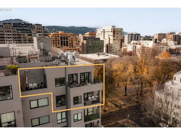 300 NW 8th Ave #902, Portland, OR 97209