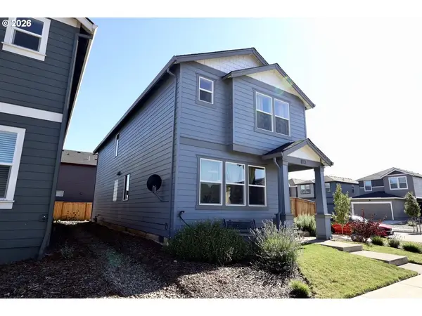 2289 30th Pl, Springfield, OR 97477