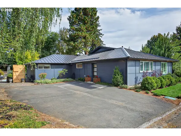 1414 C St, HoodRiver, OR 97031