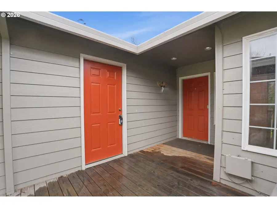 1302 Cherry St, Vernonia, OR 97064 - #3