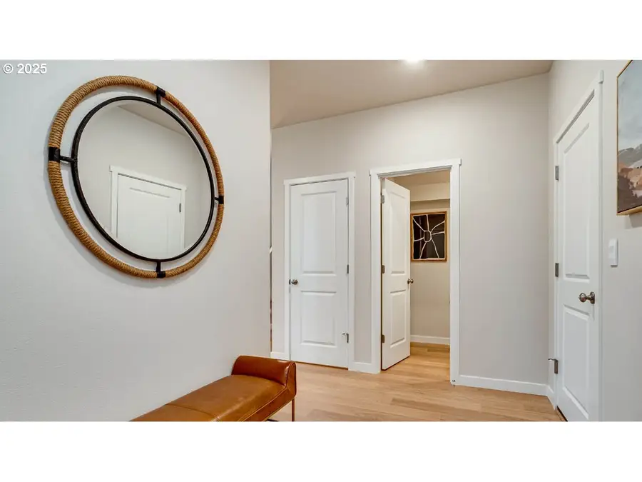 2170 36th Ave, Forest Grove, OR 97116 - Image #2