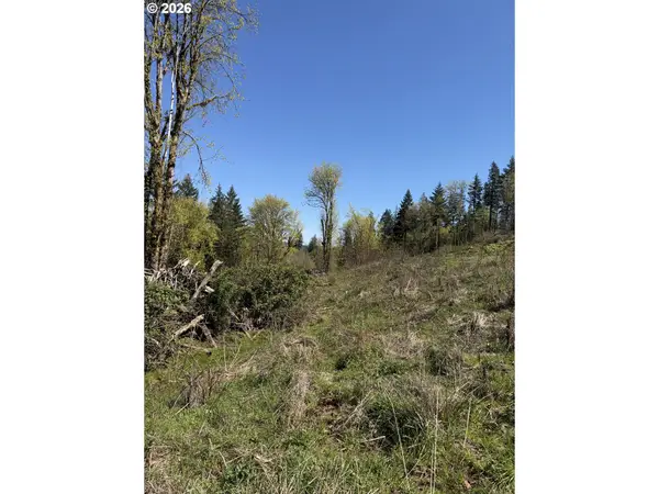 NW Hilltop Pl, Banks, OR 97106