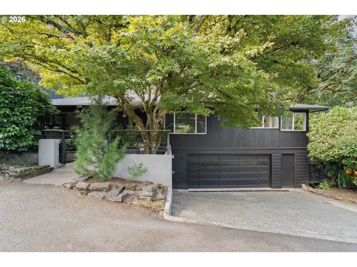 2727 SW Patton Ct, Portland, OR 97201 - #1