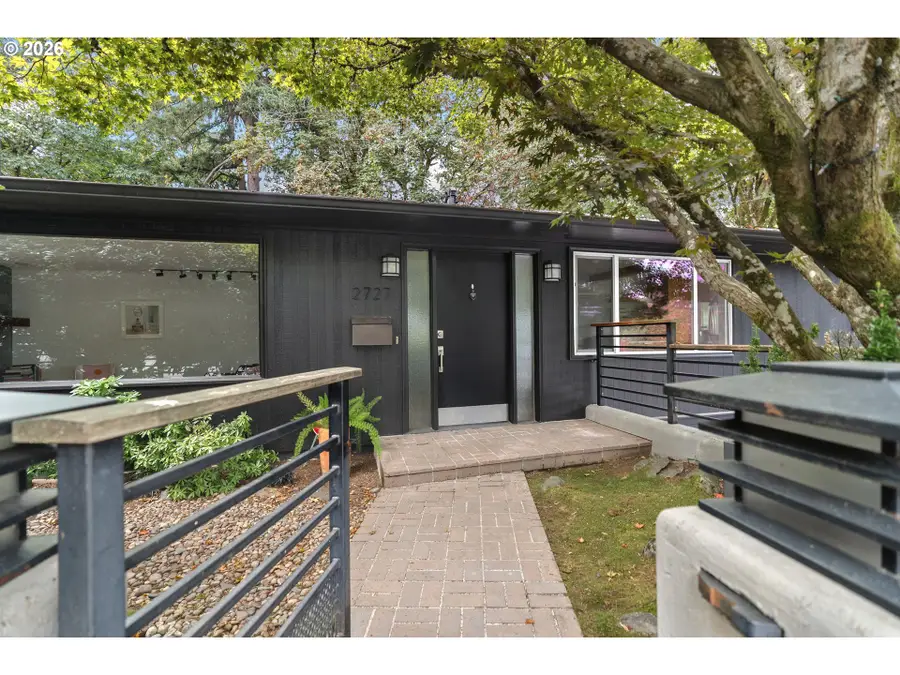 2727 SW Patton Ct, Portland, OR 97201 - #2