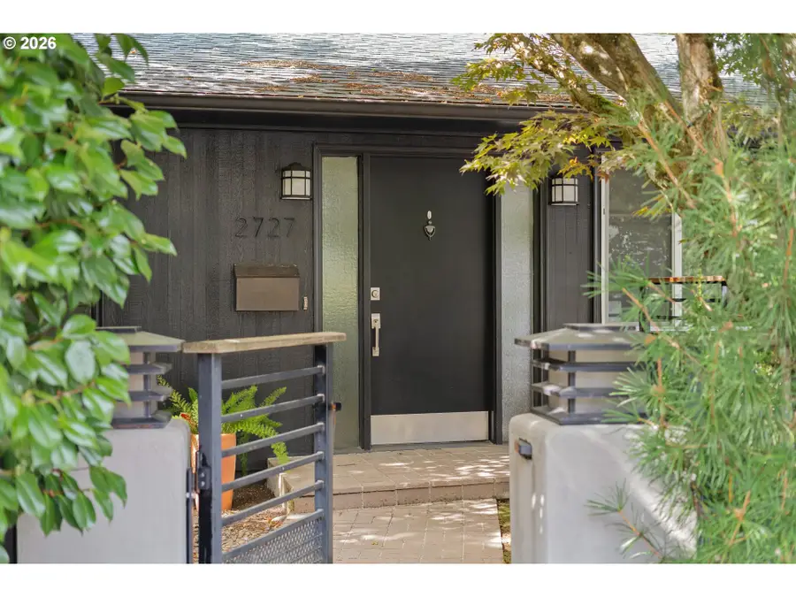 2727 SW Patton Ct, Portland, OR 97201 - #3