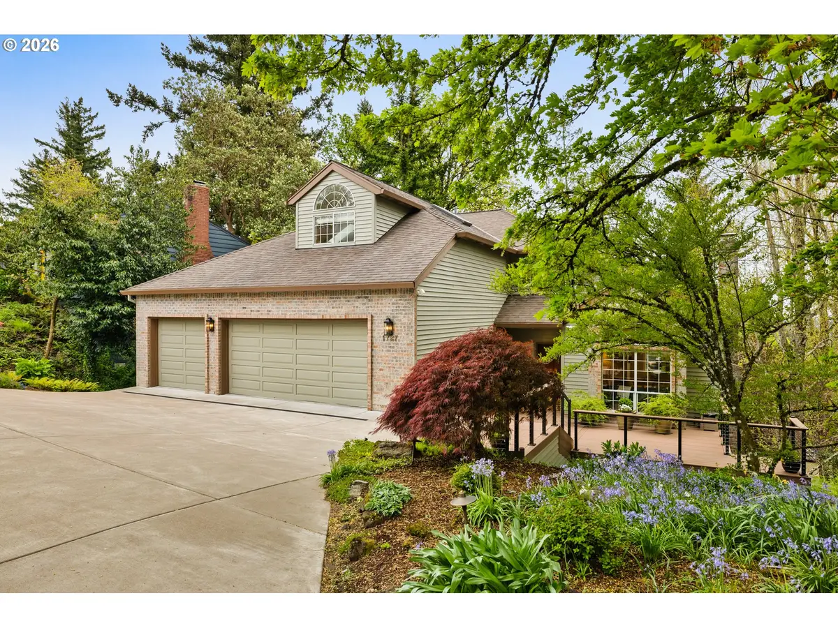 1727 SW Westwood Dr, Portland, OR 97239 - #1