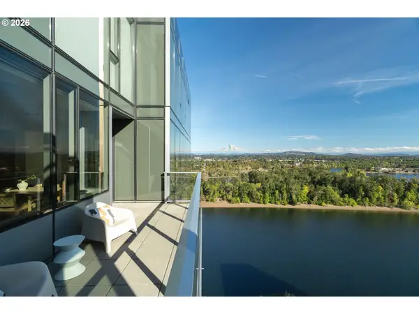 841 S Gaines St #2110, Portland, OR 97239