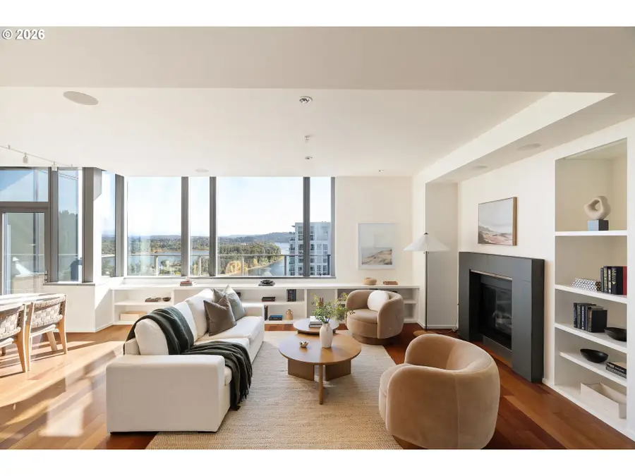 841 S Gaines St #2110, Portland, OR 97239 - #3
