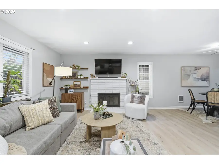 11263 SW Springwood Dr, Portland, OR 97223 - #3
