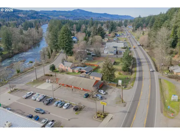308 NW Santiam Blvd, MillCity, OR 97360
