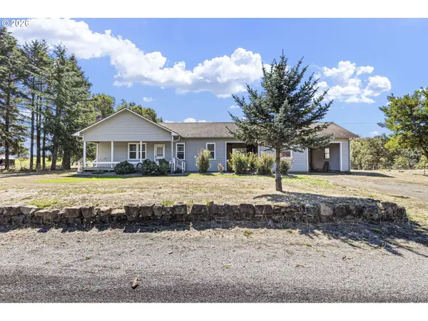 2206 Hubbard Creek Rd, Umpqua, OR 97486