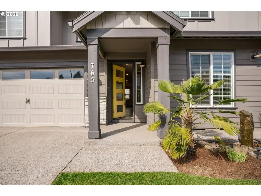 765 N 34th Ter, Cornelius, OR 97124 - #3