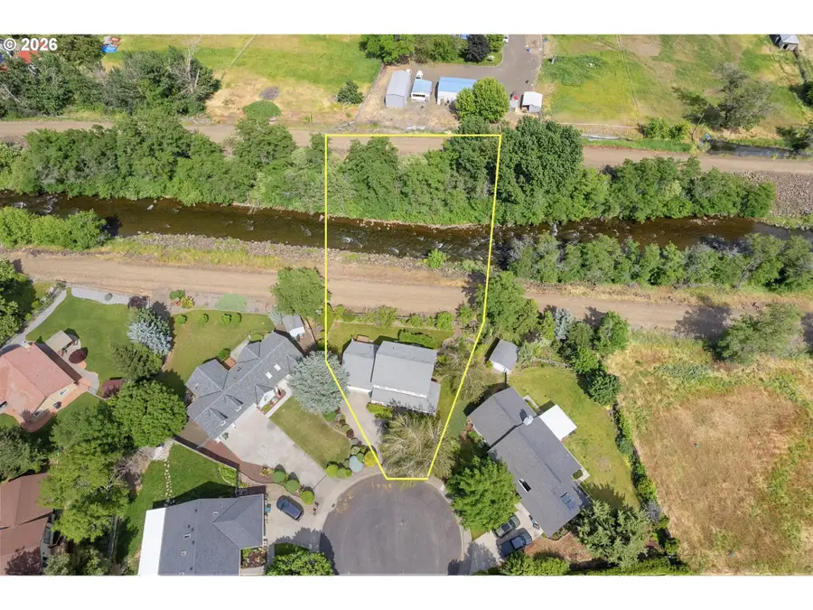 236 SE 20th Pl, Milton Freewater, OR 97862 - #3