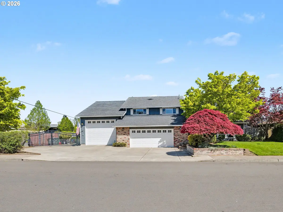 542 NE 14th Ave, Hillsboro, OR 97124 - #1