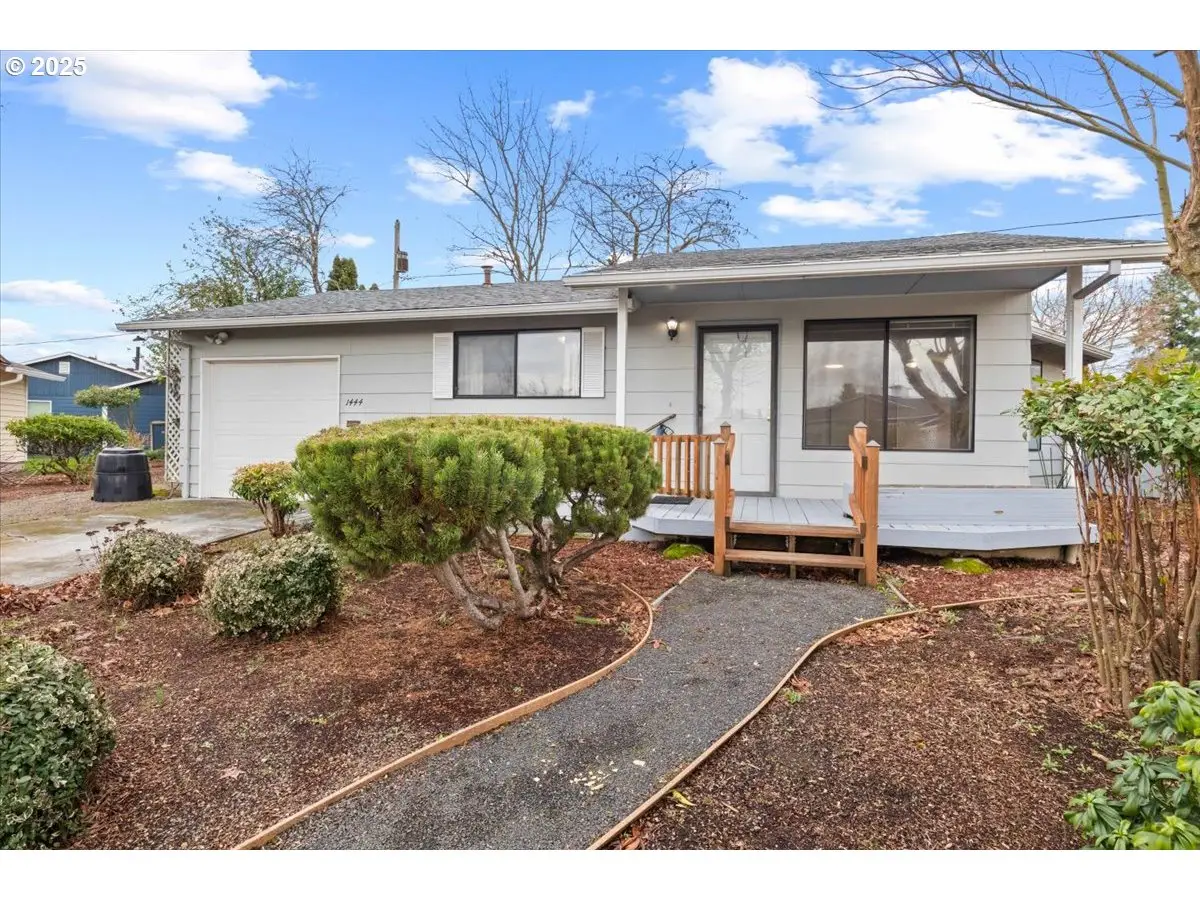 1444 Umpqua Ct, Woodburn, OR 97071 - Image #1