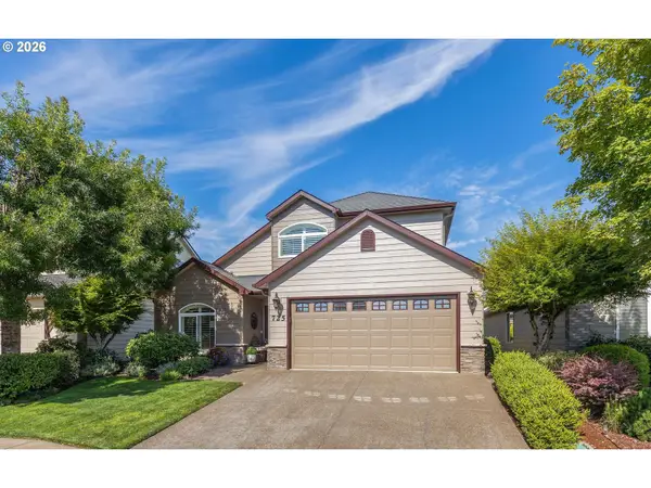 725 SE Saint Andrews Ln, Dallas, OR 97338