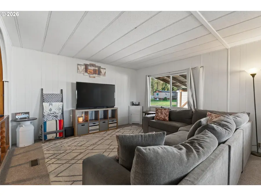 64785 Deer Island Hts, Deer Island, OR 97054 - #3