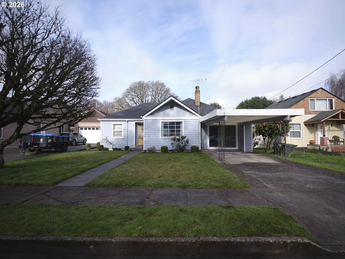 933 Dale St, Woodland, WA 98674 - #1