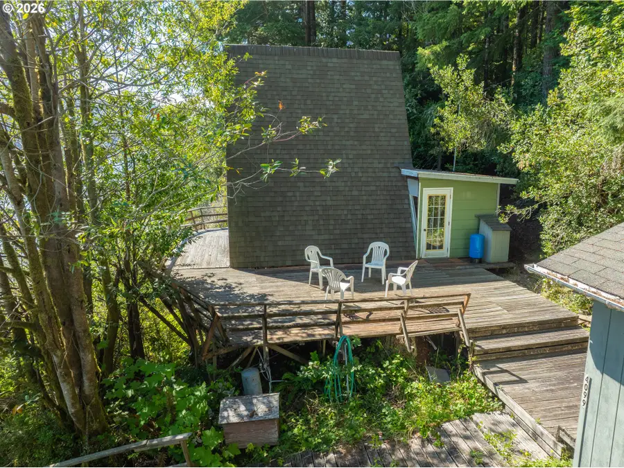 4099 S Tenmile Lake, Lakeside, OR 97449 - #3