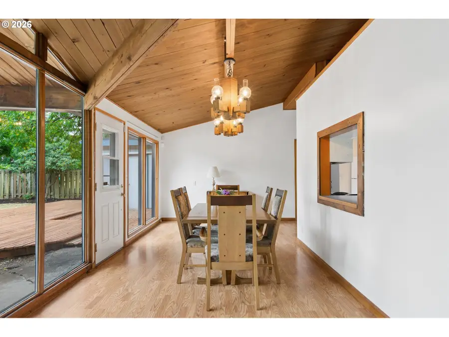 616 SE 175th Pl, Portland, OR 97233 - #3
