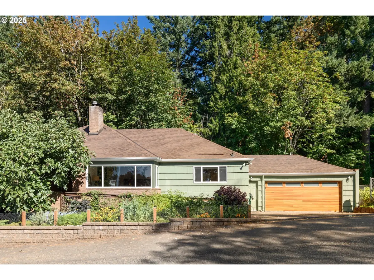 2245 SW Martha St, Portland, OR 97239 - Image #1