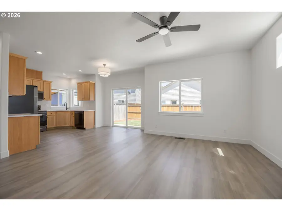 601 St Charles St, Eugene, OR 97402 - #3